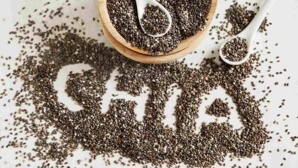 فوائد بذور الشيا لصحة الجسم والشعر والبشرة 🌱