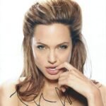 🎬 أشهر الأدوار الجريئة للممثلة أنجلينا جولي (Angelina Jolie)